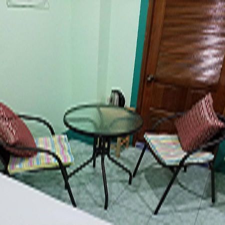 Rung Tawan Hostel Kata Beach  Zewnętrze zdjęcie