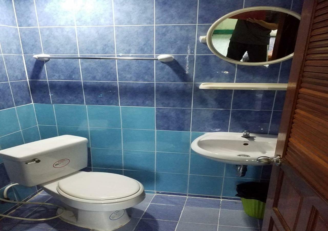 Rung Tawan Hostel Kata Beach  Zewnętrze zdjęcie