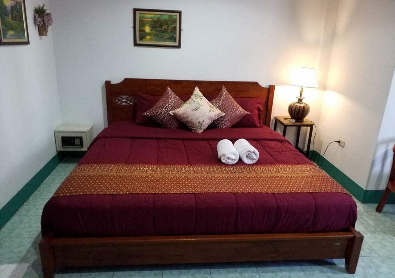 Rung Tawan Hostel Kata Beach  Zewnętrze zdjęcie